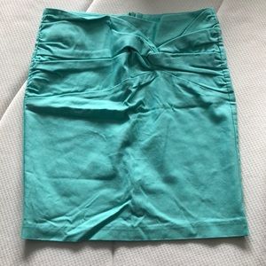 Stretchy mini skirt